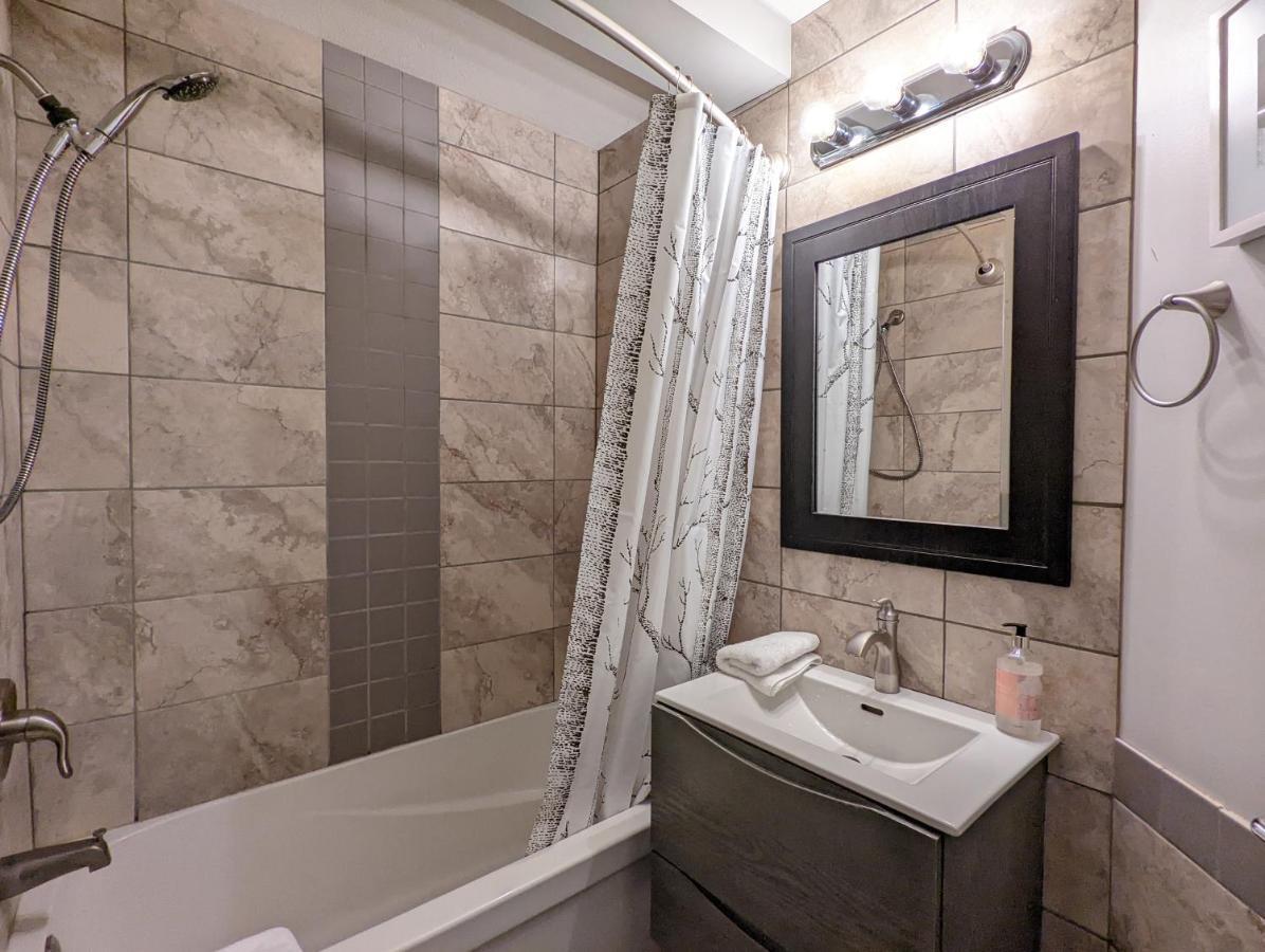 Holiday home Cozy 1br Walk To Gondola, Sleep 4, Free Parking